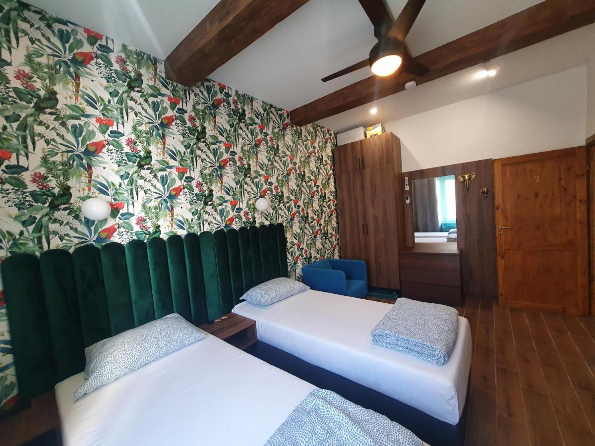 Luxurio Rooms With Baths Livorno Exterior foto