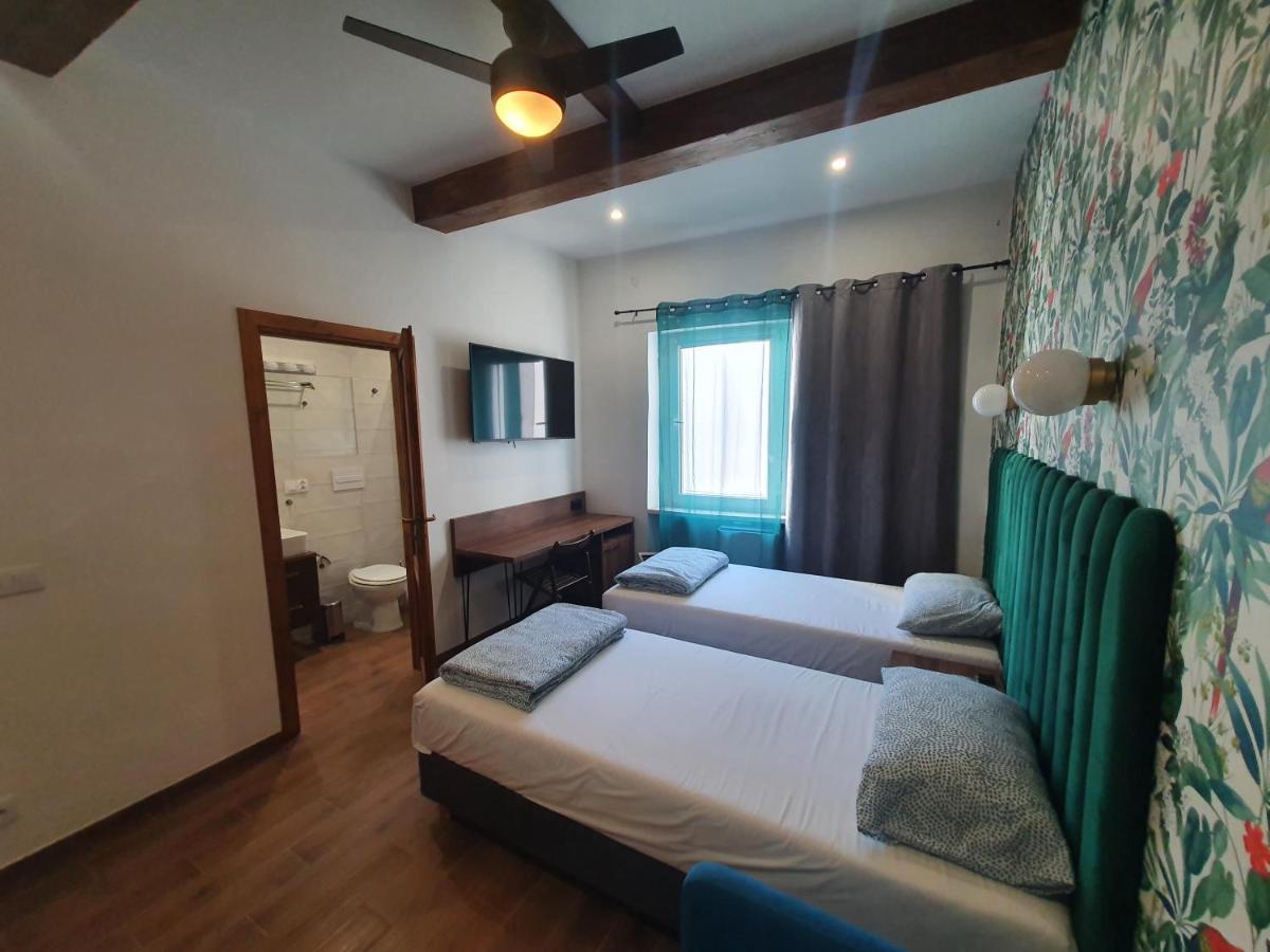 Luxurio Rooms With Baths Livorno Exterior foto